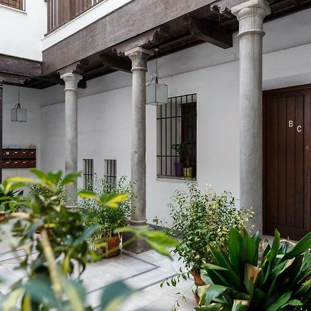 Meraki Suites Dauro 格拉纳达 外观 照片