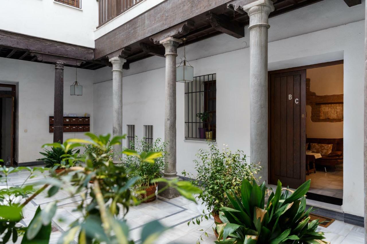 Meraki Suites Dauro 格拉纳达 外观 照片