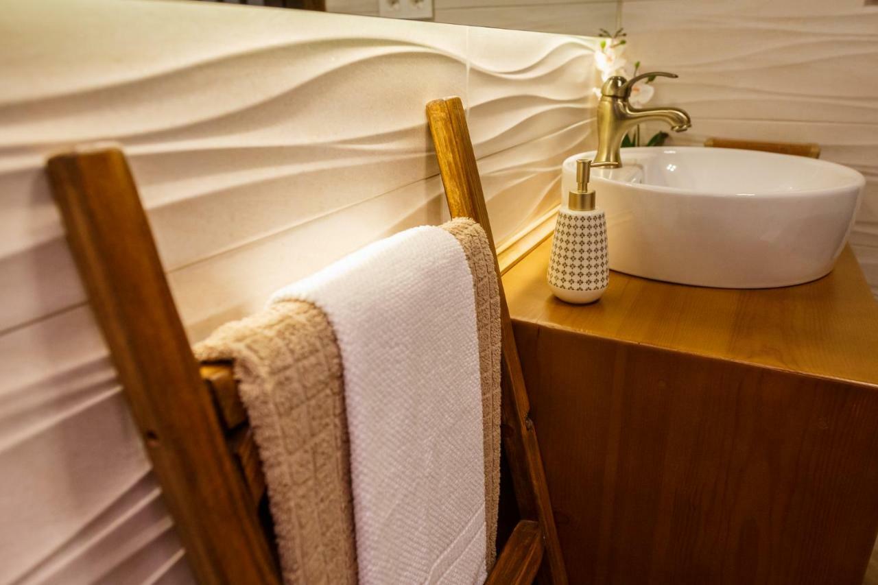 Meraki Suites Dauro 格拉纳达 外观 照片